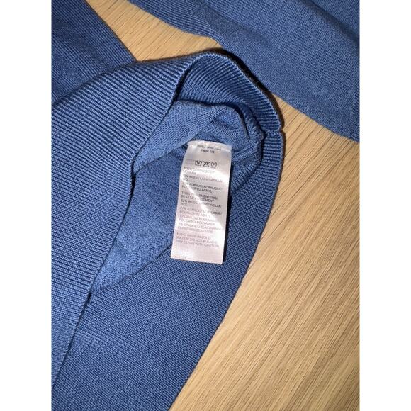 Saks Fifth Avenue blue v neck wool blend sweater womens size medium - Picture 4 of 4